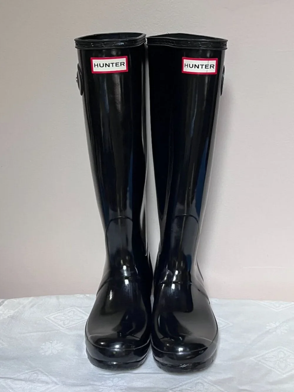 Hunter Womens Tall Black Glossy Rain Boots US Size 6 EU 37 Waterproof Wellies